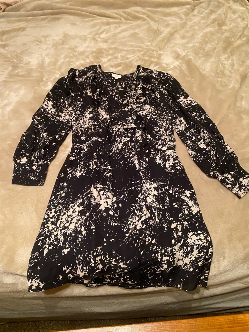 Parker Abstract Print Long Sleeve Dress